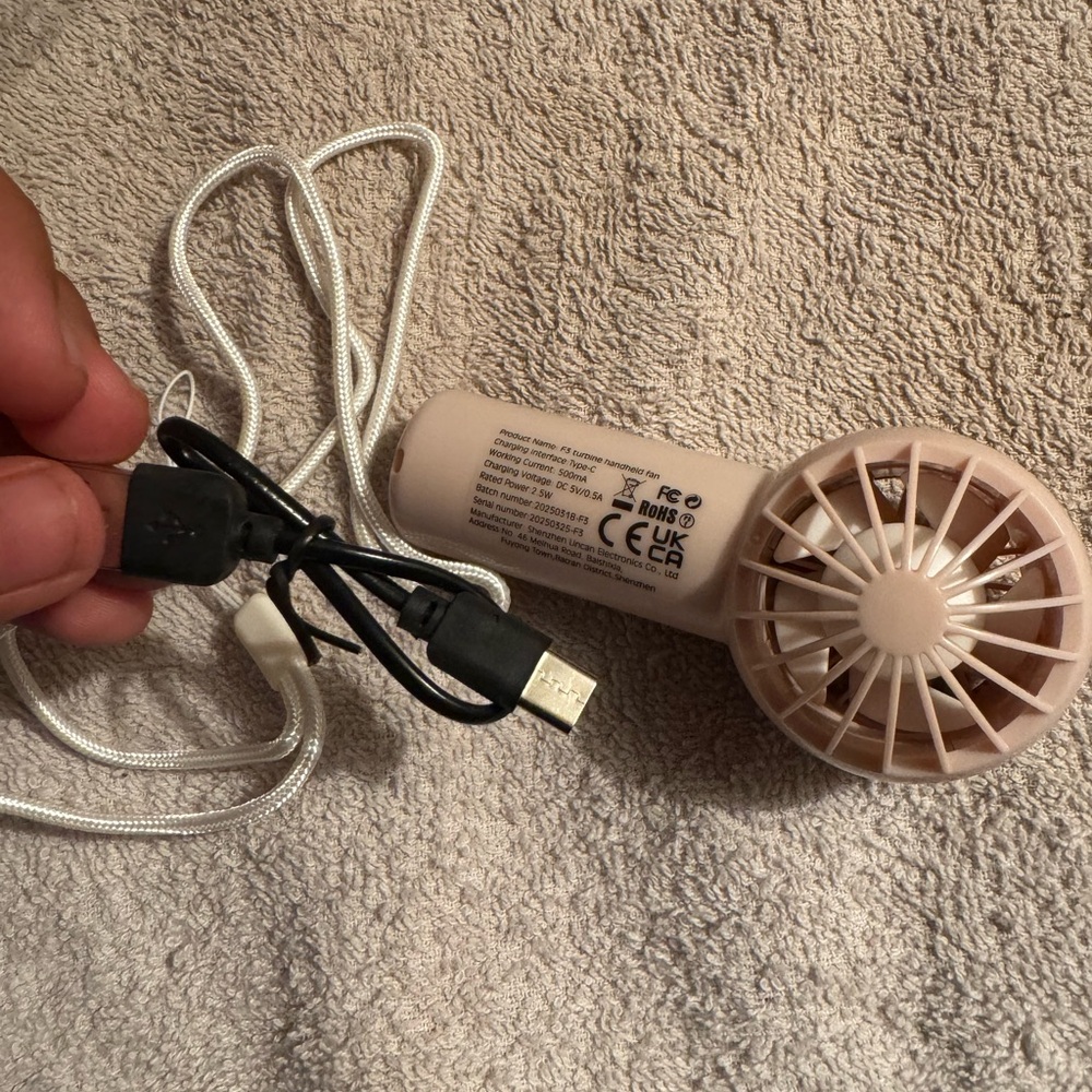 Miniwear Portable Fan with USB Cable - Cream
